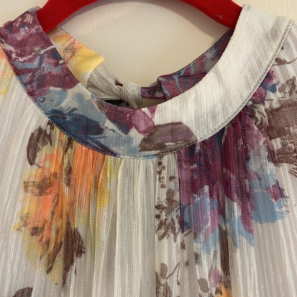 Floral dress - Picture 4 of 8